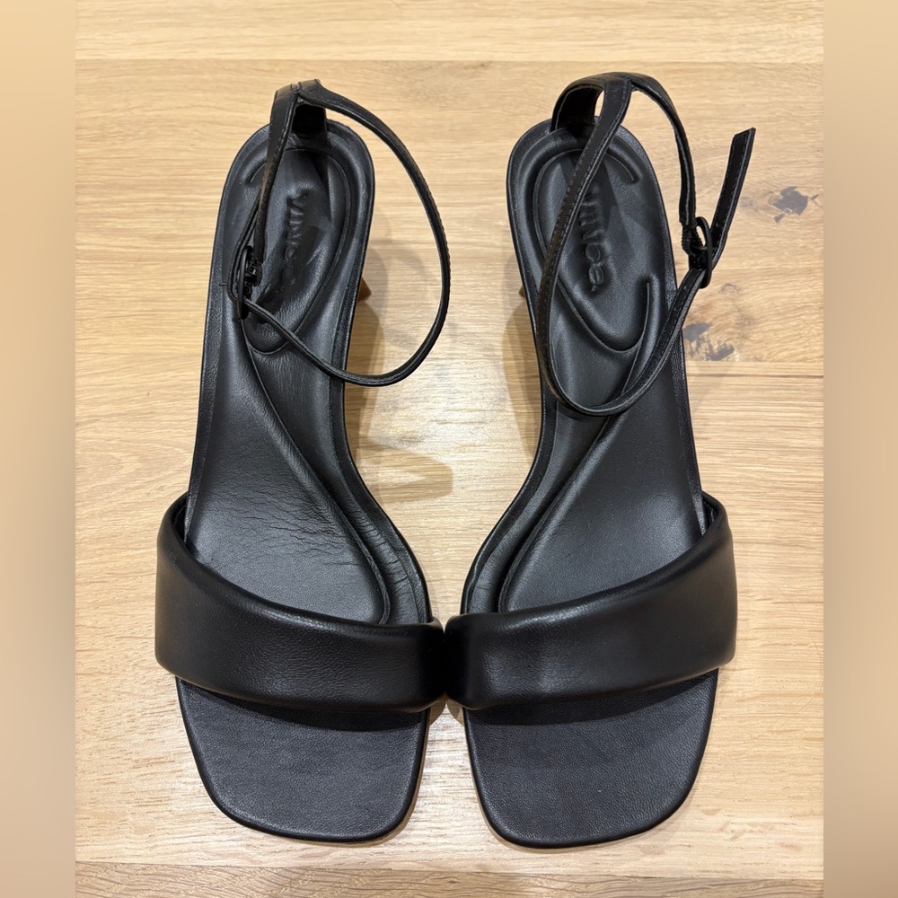 Vince black leather Sandals